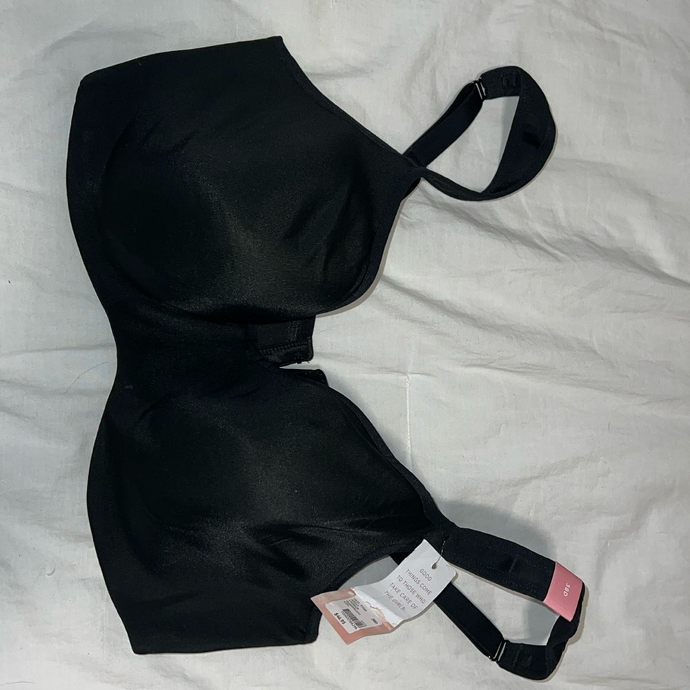 Cacique bra 38D. NWT